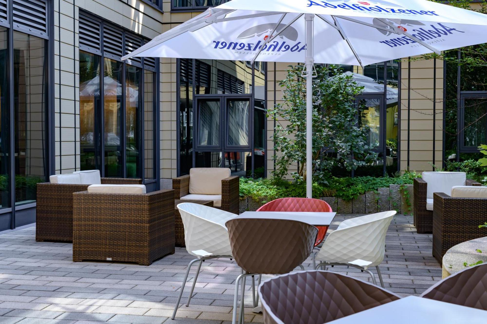 Ibis Parkstadt Schwabing 3*